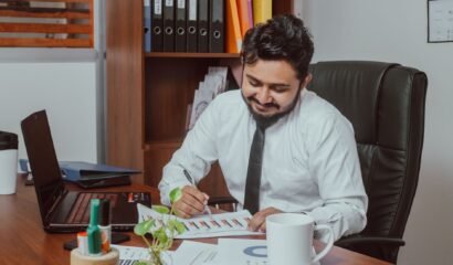 UAE free zone for Sri Lankan entrepreneurs 2026 - setup process and costs guide